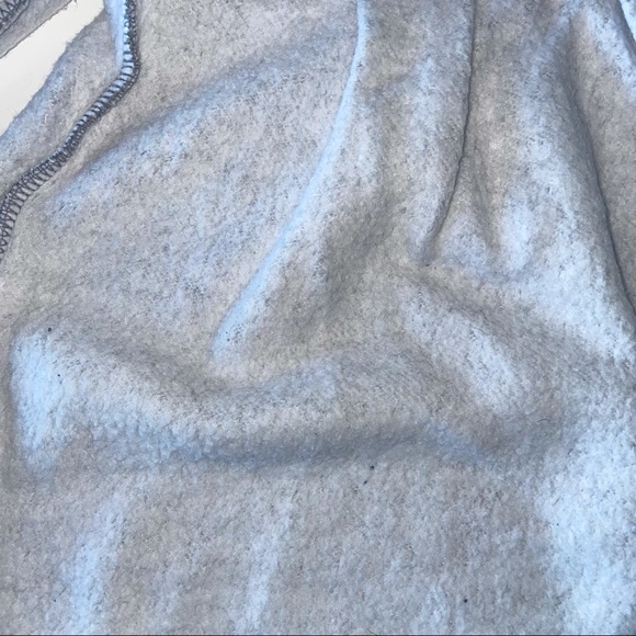 Sold-mmy Hilfiger- Girls sweater dress- Grey SZ 6 - Picture 9 of 9